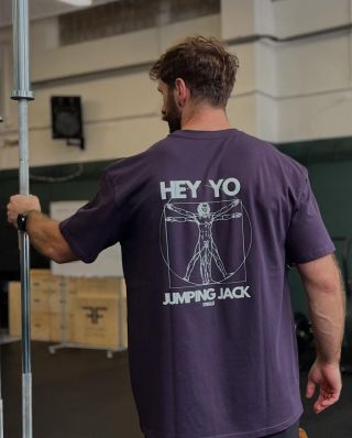 Hey yo, Jumping Jack! Skáč na tie nohy, ty vitruvián! . #stokilo #strongbrandforstrongpeople #vitruvianman #jumpingjack